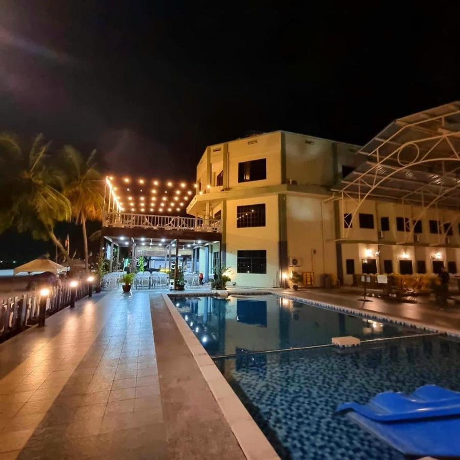 Star Resor 2*